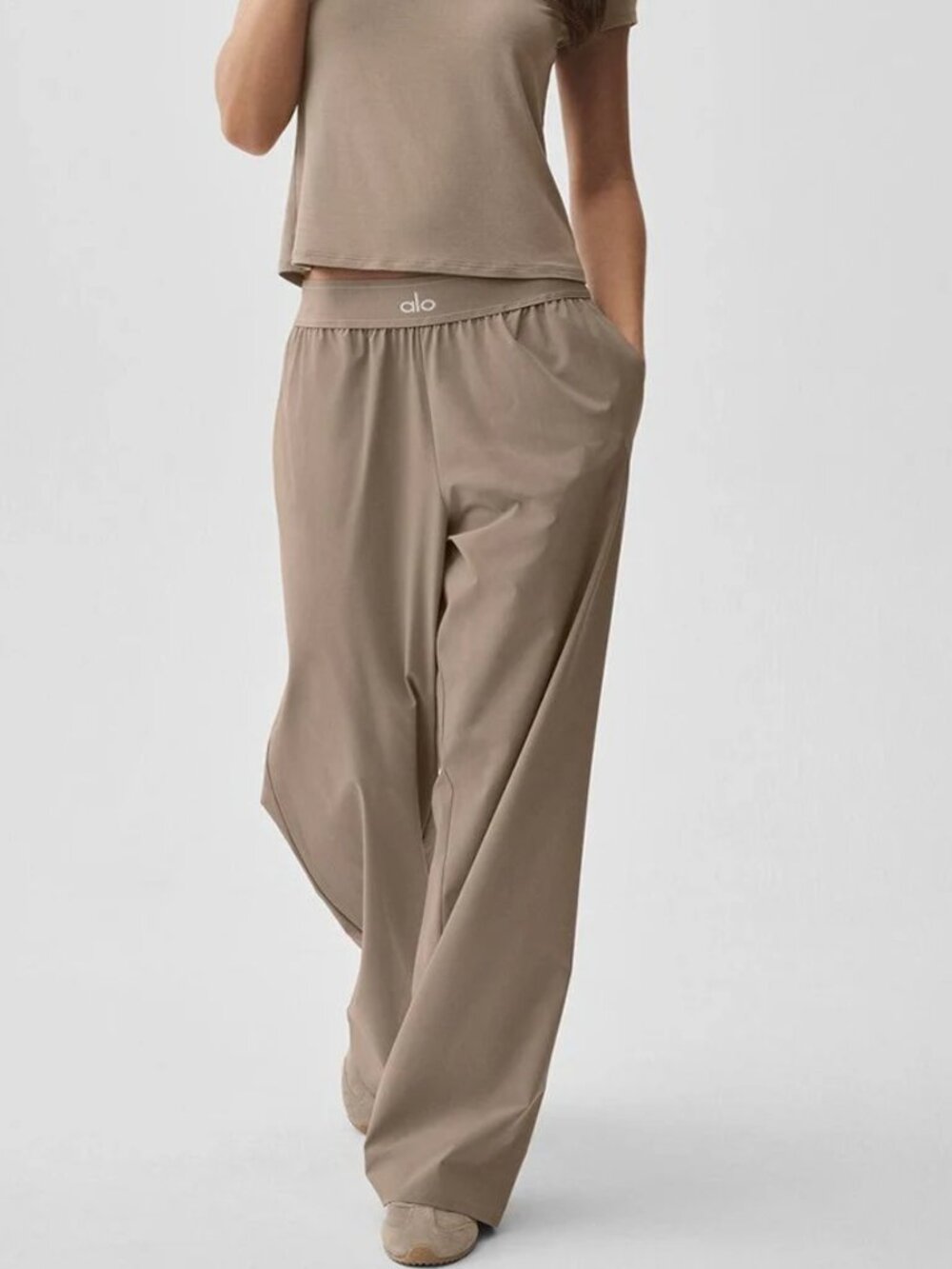 🛍️Alo Yoga Suit Up Trouser Gravel Color Regular 30-inch📏 - Picture 2 of 11